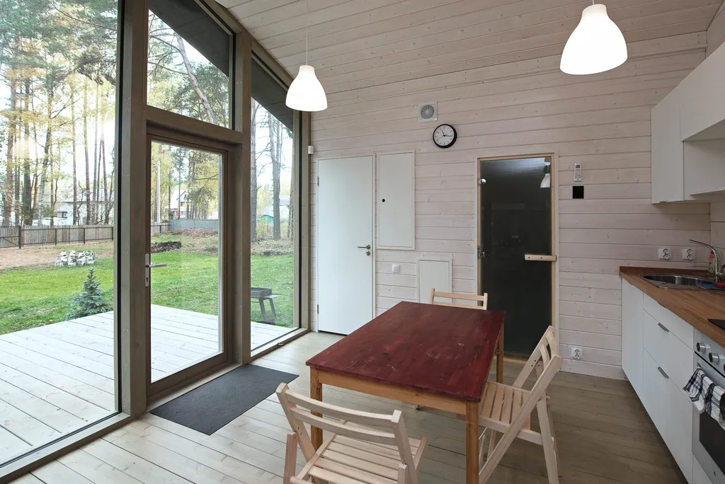 Уютный домик в сосновом бору