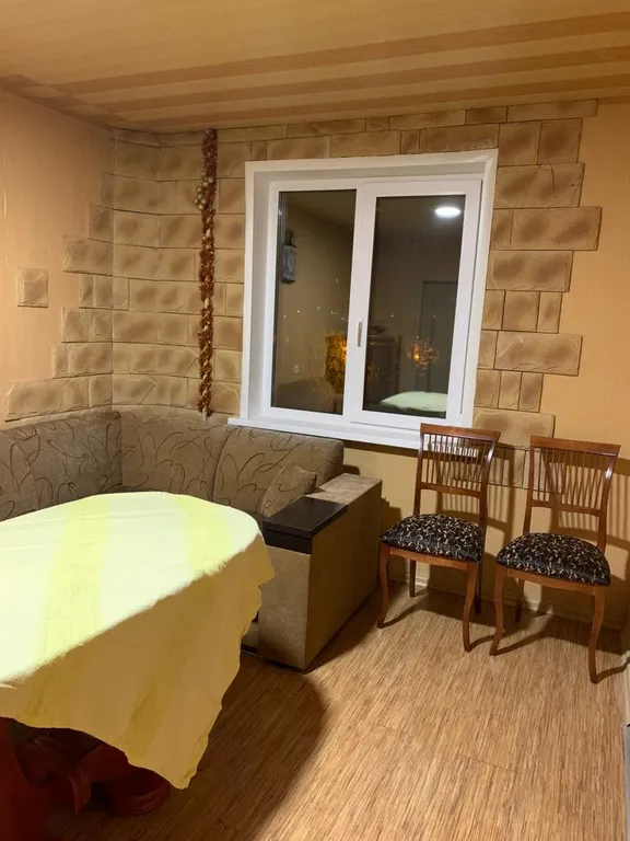 Трёхкомнатная квартира в микрорайоне Малиновка