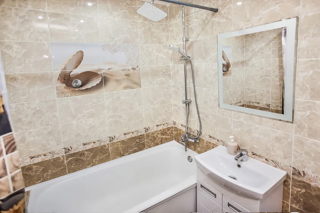 Центр города, красивый и зелёный 16 квартал, недалеко Южное шоссе