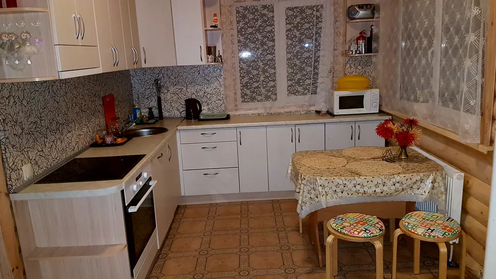 Коттедж на берегу