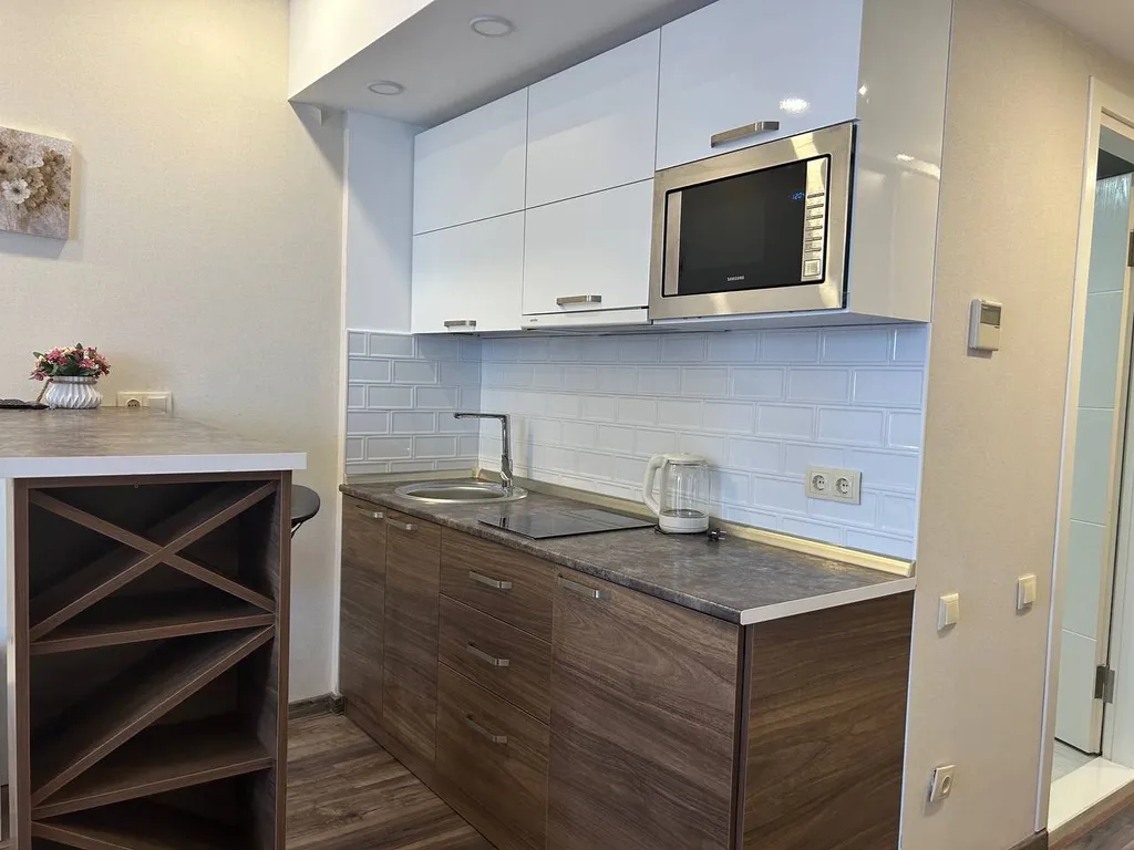 Grand sea&city view apartment in alliance palace