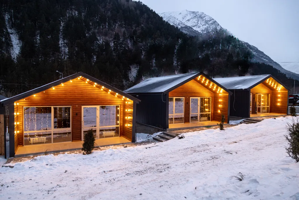 База отдыха с видом на горы в Приэльбрусье