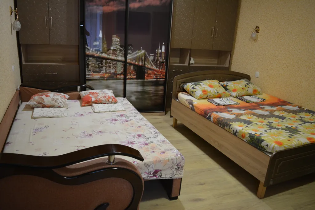 Квартира Квартира Уютный и комфортный трёхкомнатный дом. — Евпатория