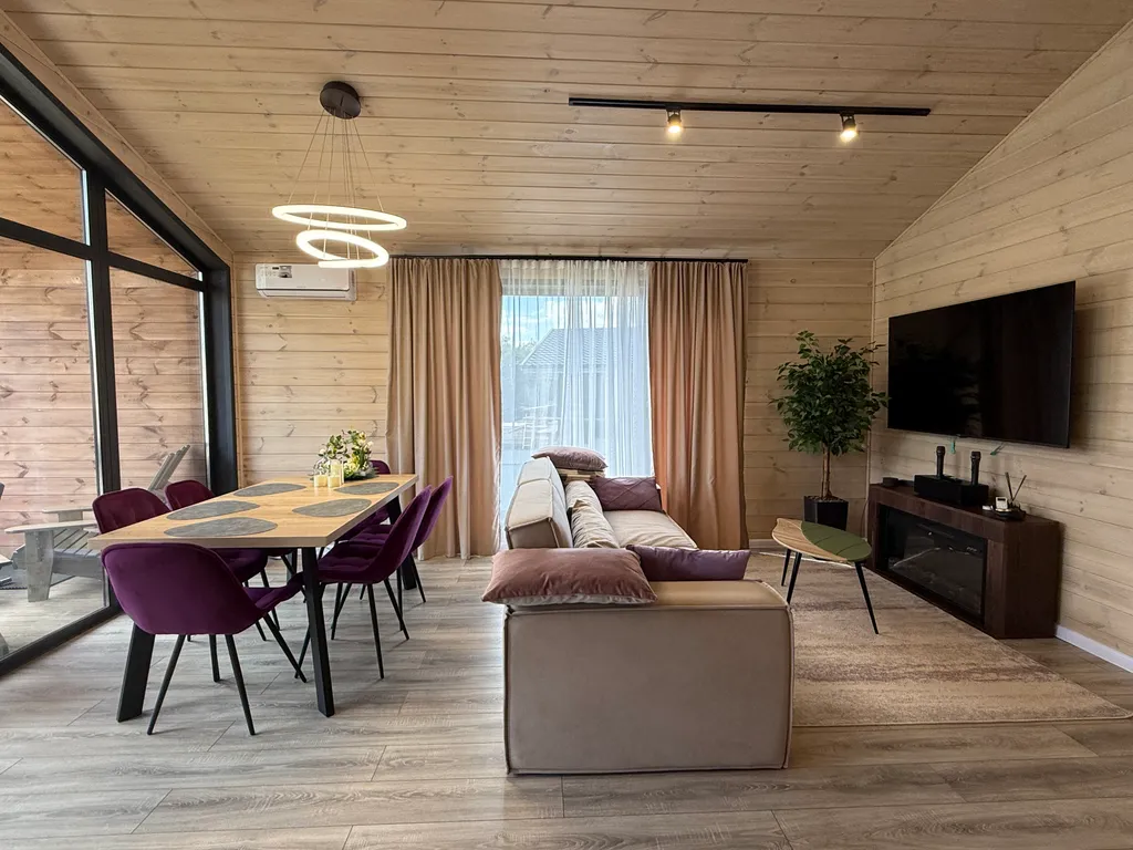 Коттедж Дом с сибирским чаном — Горки