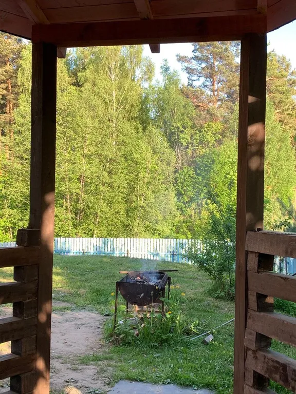 Домик у реки