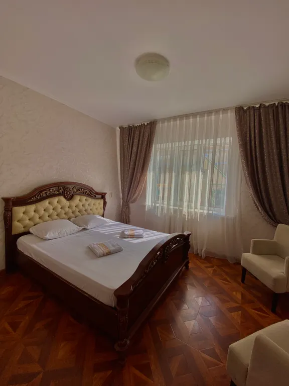 Апартаменты двухкомнатные с кухней