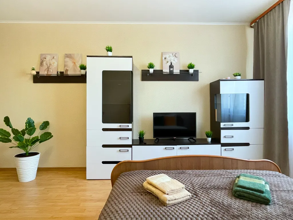 Уютная 1-комнатная квартира в Левобережье для 1-4 гостей