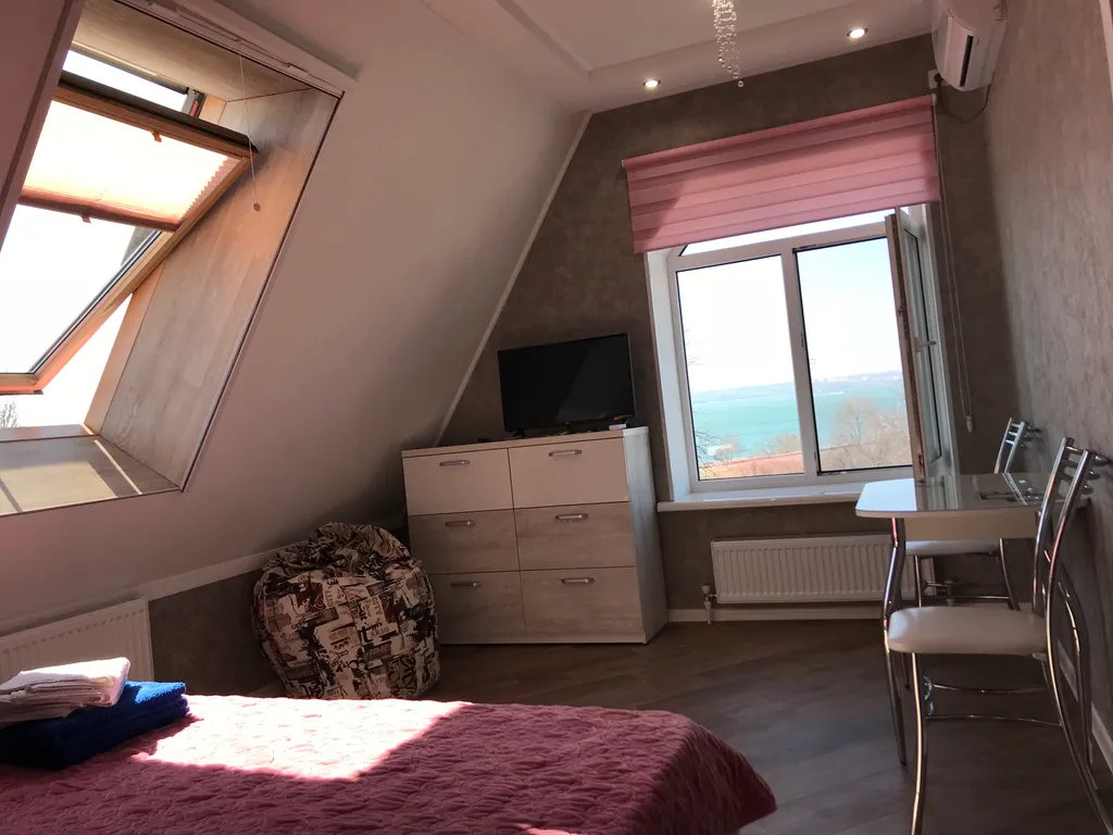 Люкс однокомнатный с видом на море