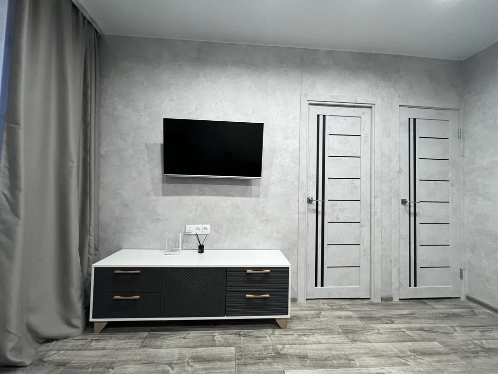 Лофт апартаменты возле набережной