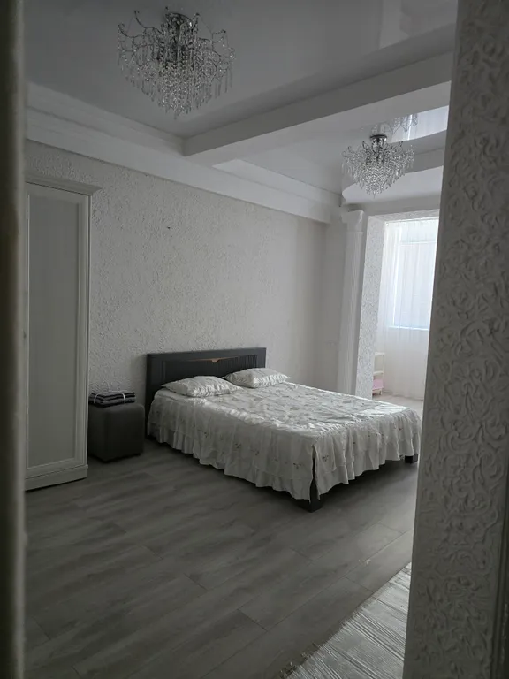 Уютная квартира-студия в новостройке в самом центре города