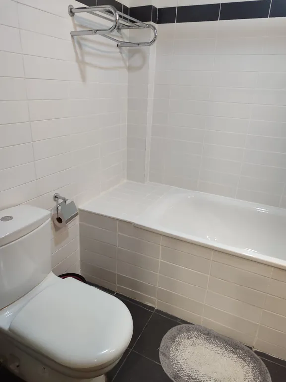 Комфортная двуспальная квартира в бизнес-центре