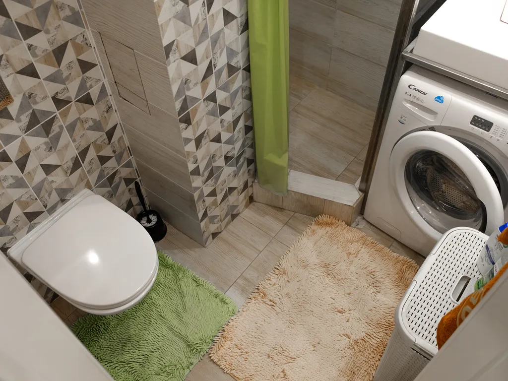 Студия класса бизнес у городской набережной