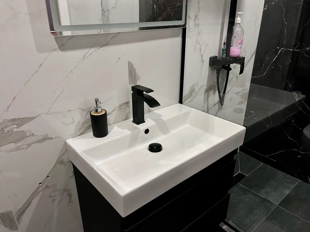 Современная квартира в тихом районе, спокойный отдых