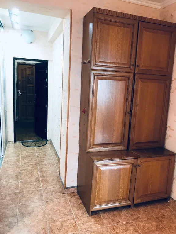 Солнечная квартира в центре города с видом на море