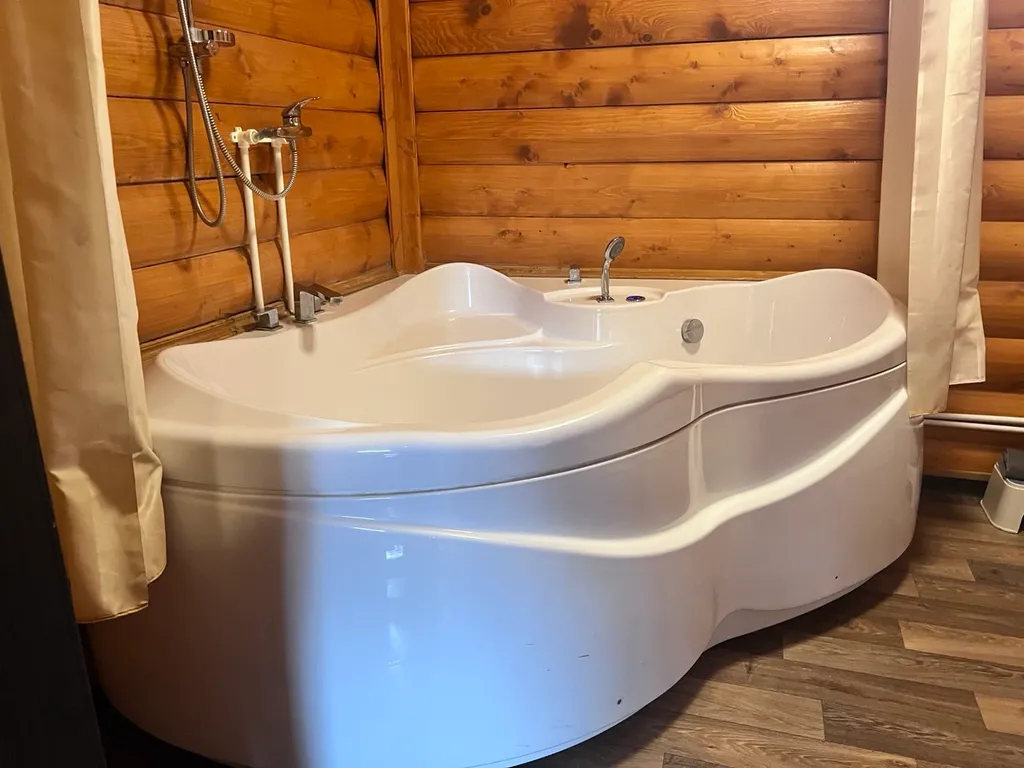 Полулюкс для двоих с ванной