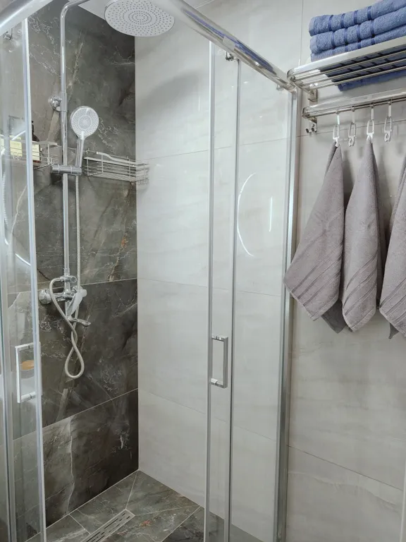 Квартира Уютная квартира с птичками в сердце Калининграда — Калининград