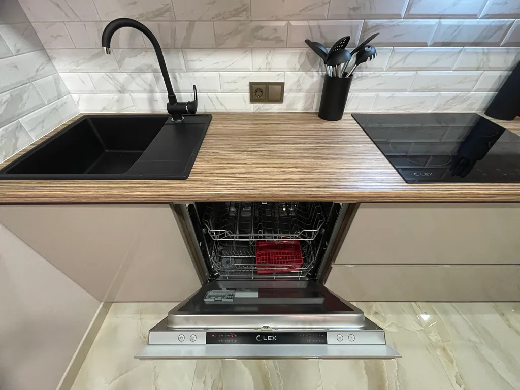 3-комнатная квартира рядом с морем