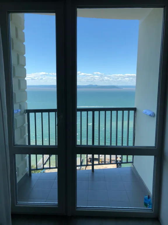 Роскошные апартаменты с видом на бухту Золотой Рог и Амурский залив