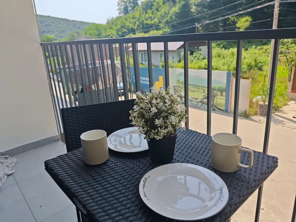 Студия в малоэтажном ЖК Агой Монако 18