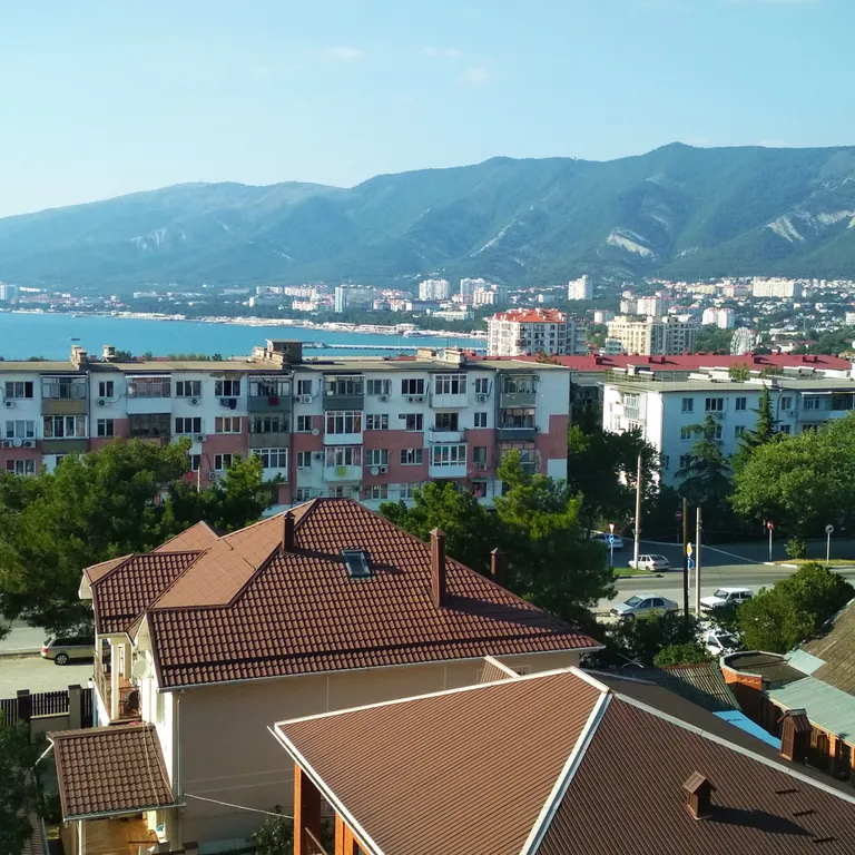 Комната с видом на море