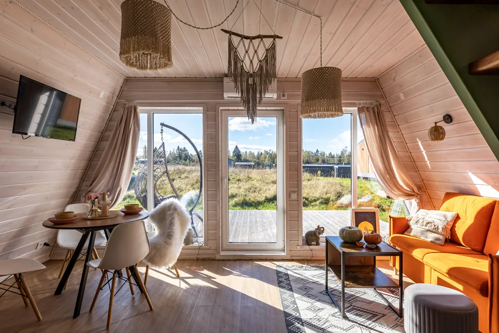 Треугольный дом у 3х горнолыжных курортов