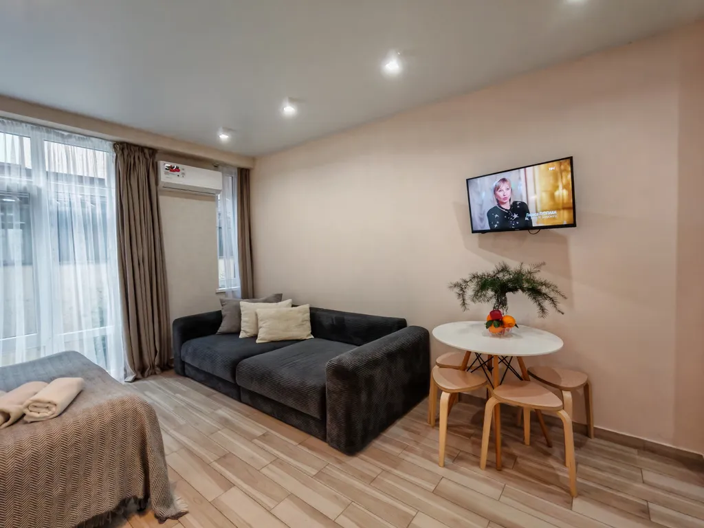 Уютная квартира-студия в центре горнолыжного курорта Красная поляна