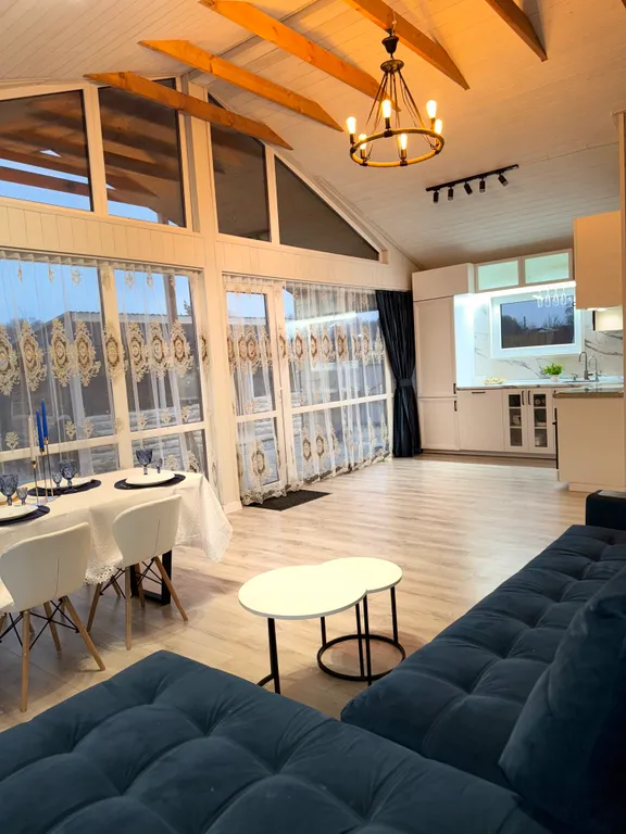 Уютный дом с чаном и бассейном