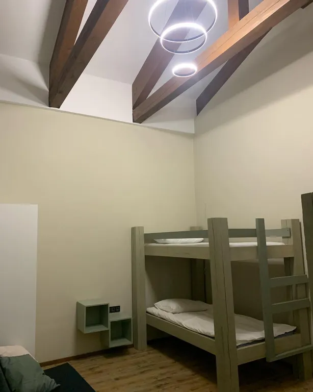 4-комнатный Дом