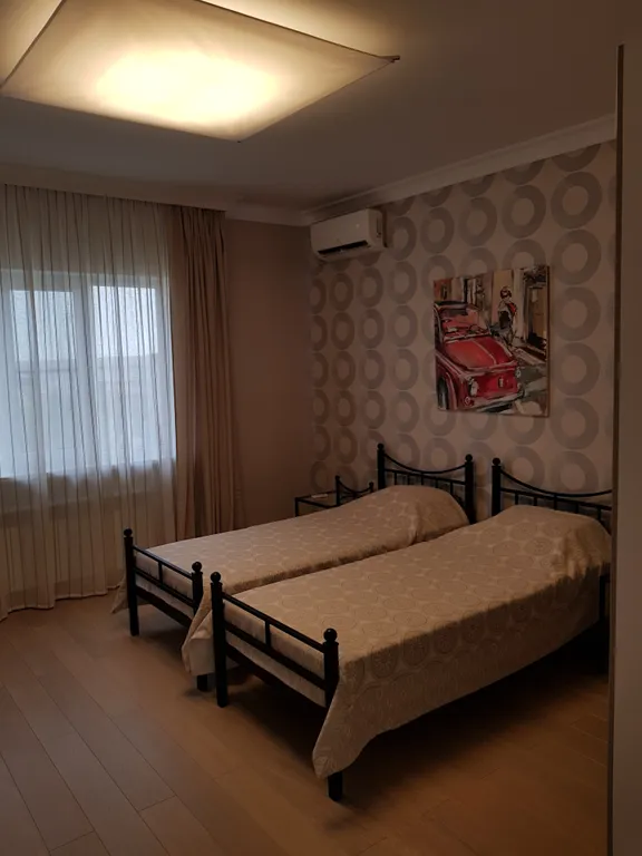 Вилла на 2 линии от моря