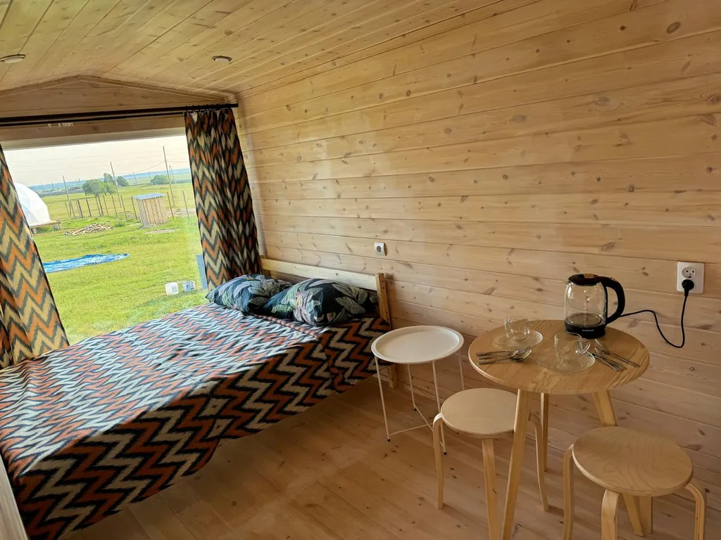 Пятиместный благоустроенный домик с видом на Байкал