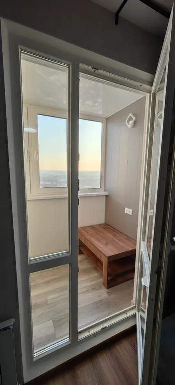 Просторная, светлая студия