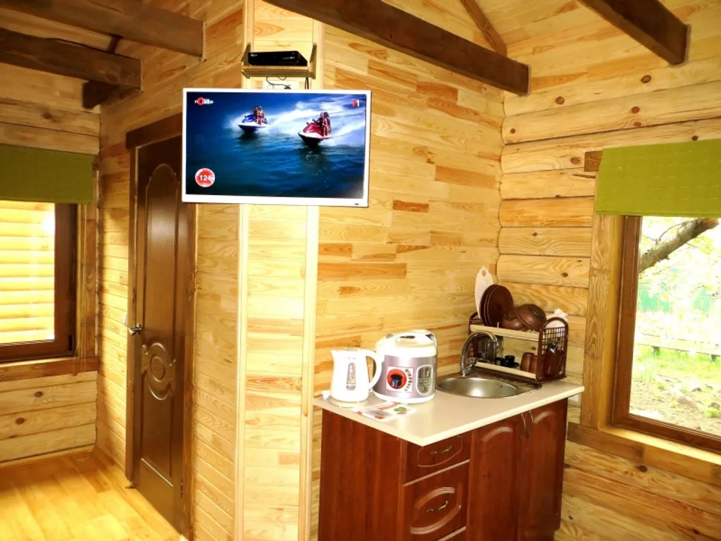 Коттедж Уютный индивидуальный домик в пригороде — Доброе