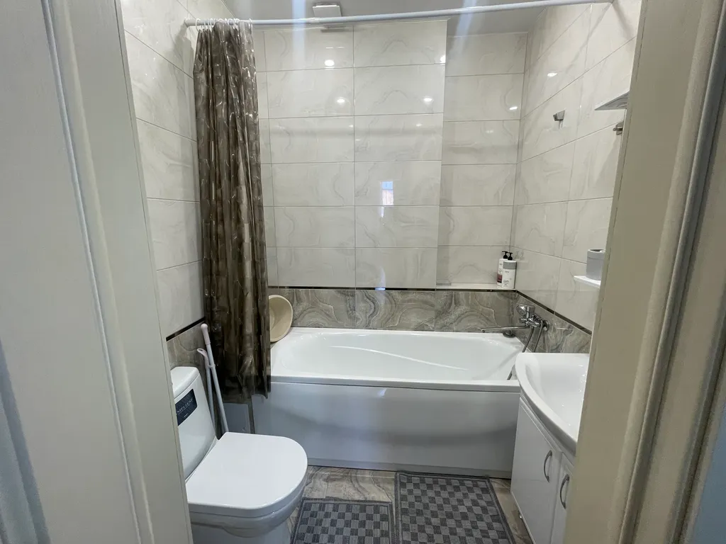 Квартира 2-комнатная Квартира — Каспийск