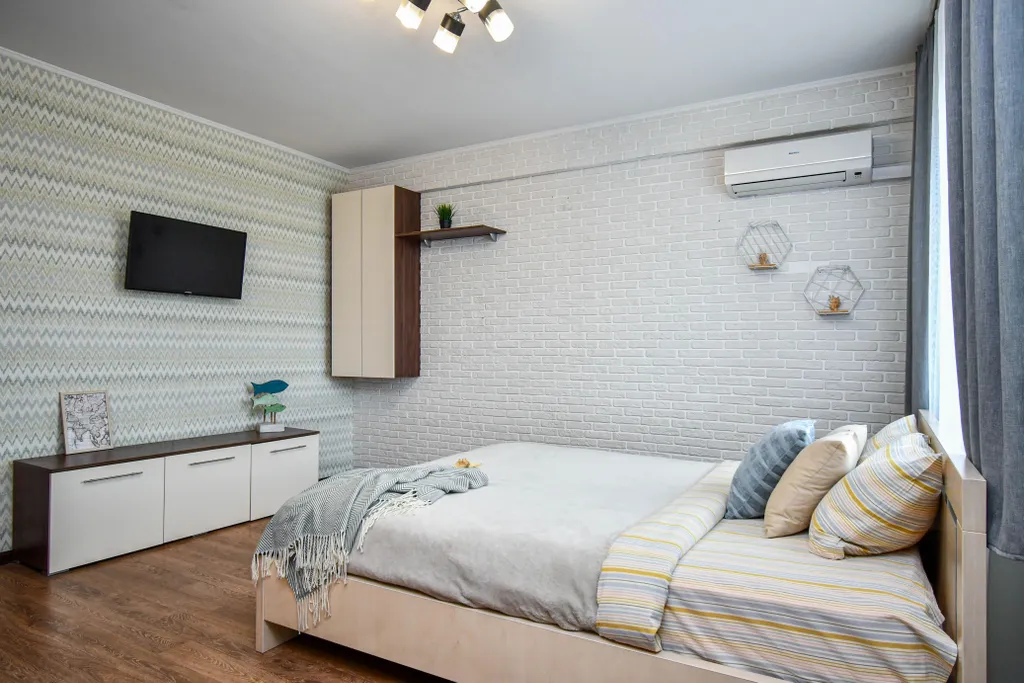 Квартира Квартира Яркая студия в Покровке — Красноярск