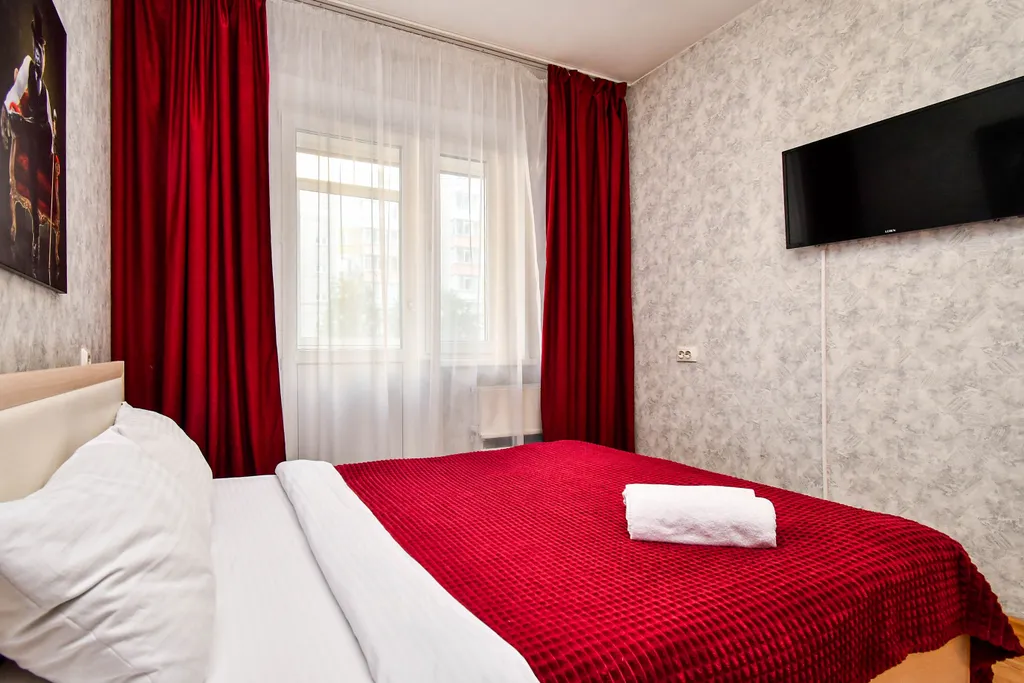 Квартира 1-к. квартира "Скромность" Недорогая квартира рядом с ТРЦ Планета — Красноярск