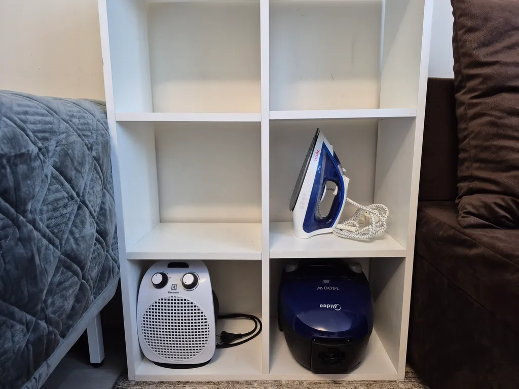 Студия на набережной с видом на реку