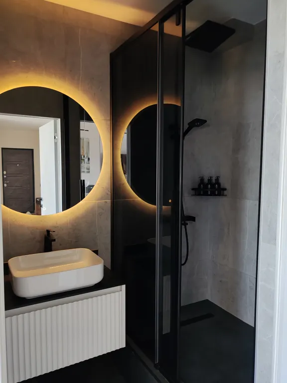 Просторная квартира с видом на море