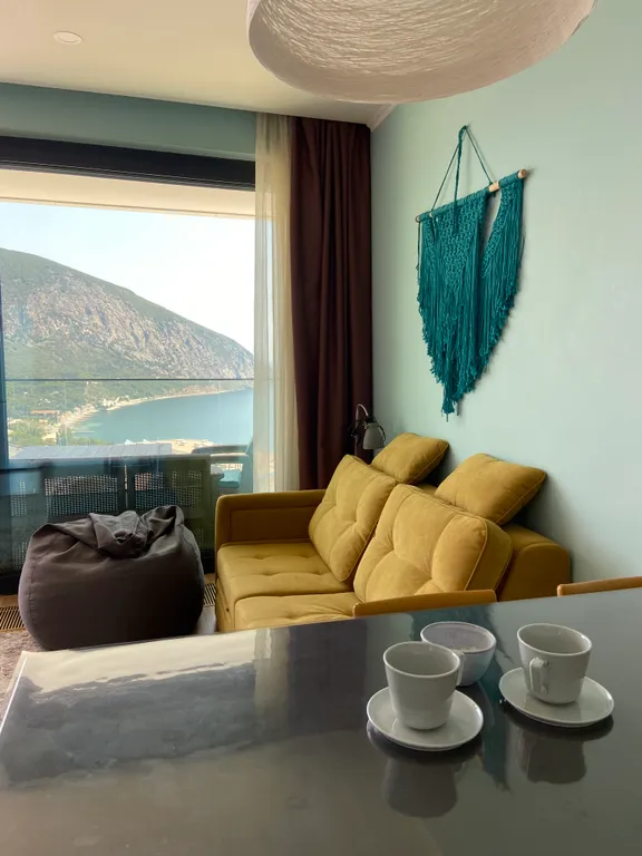 Апартамент в элитном ЖК Гурзуф Ривьера с панорамным видом на море