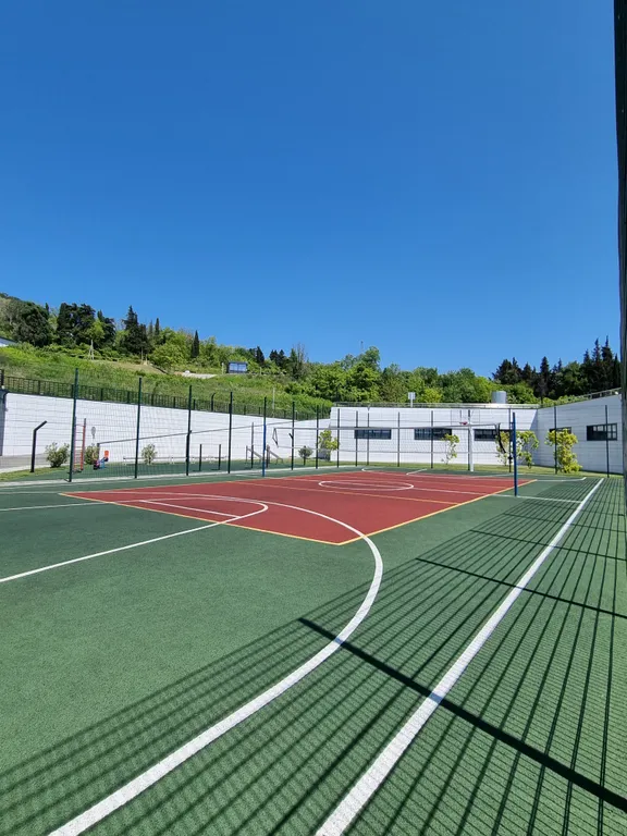 Квартира Квартира Зонированная студия с ванной, видом на море, бассейном на территории — Адлер