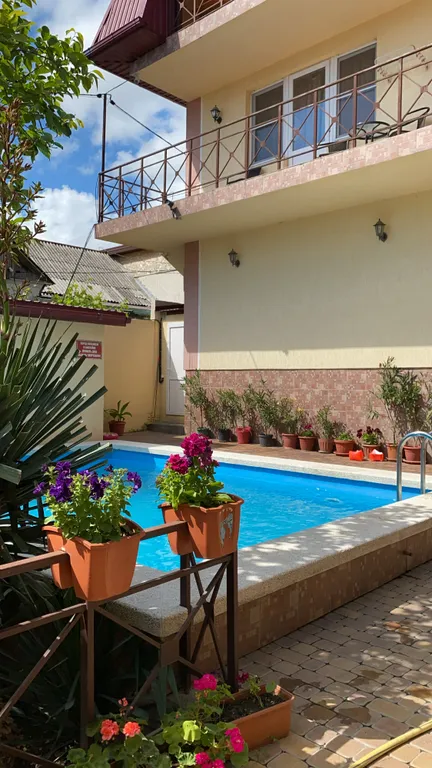 Двухкомнатный номер с кухней и бассейном