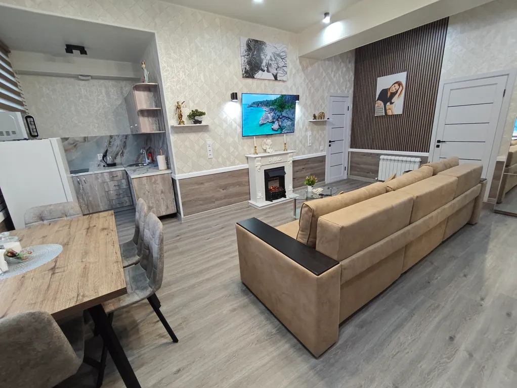 Уютная квартира в самом центре города — аренда посуточно в Шахты