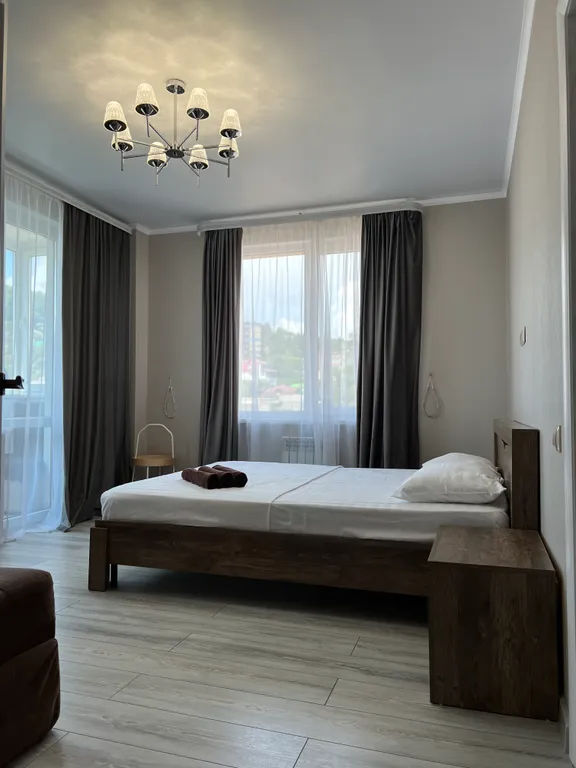 Уютная квартира в центре города Туапсе с видом на Чёрное море