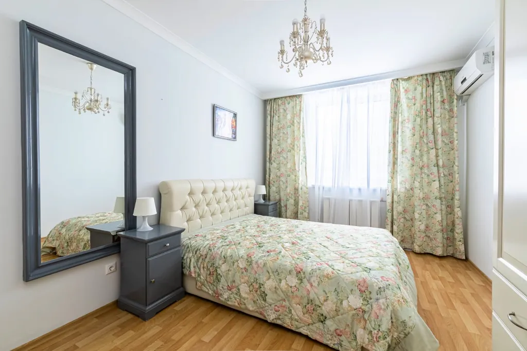 Уютная просторная квартира в центре города — аренда посуточно в Казань