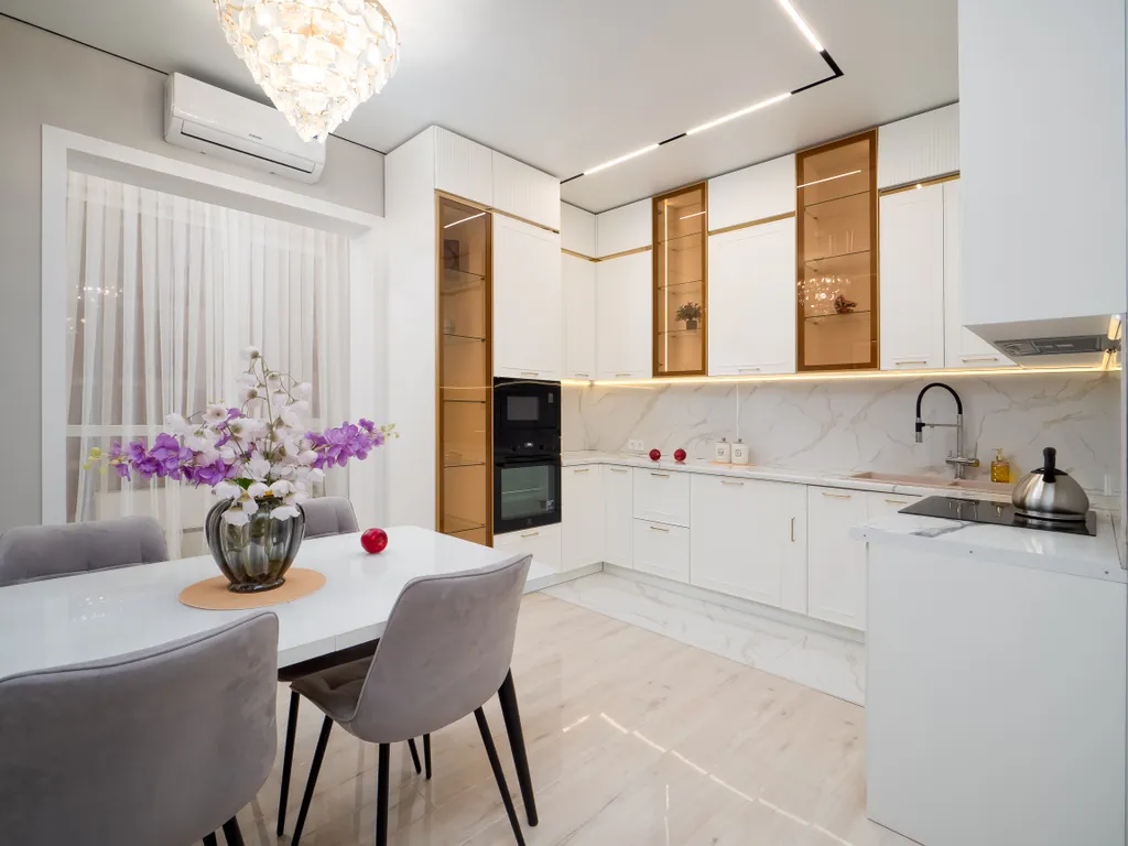 3-комнатная квартира в районе "Mega Alma-Ata"