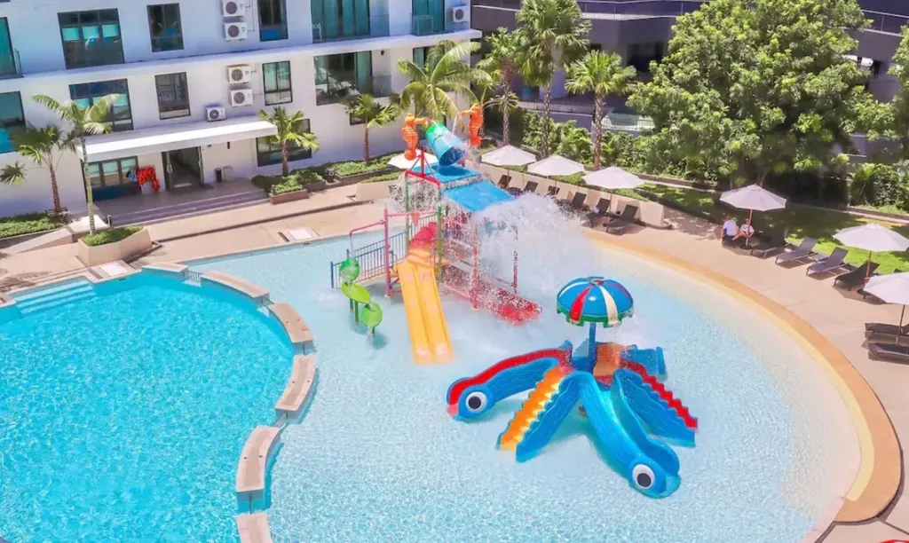 Най Харн 5* номер с супер большой кроватью