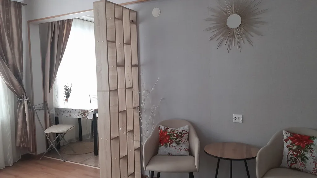 1 комнатная квартира в тихом районе с озером (3 гостя)