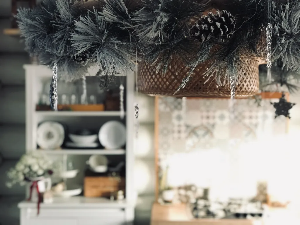 Уютный семейный дом у озера