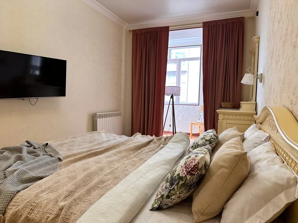 Просторная квартира в центре города рядом с Джума-мечетью