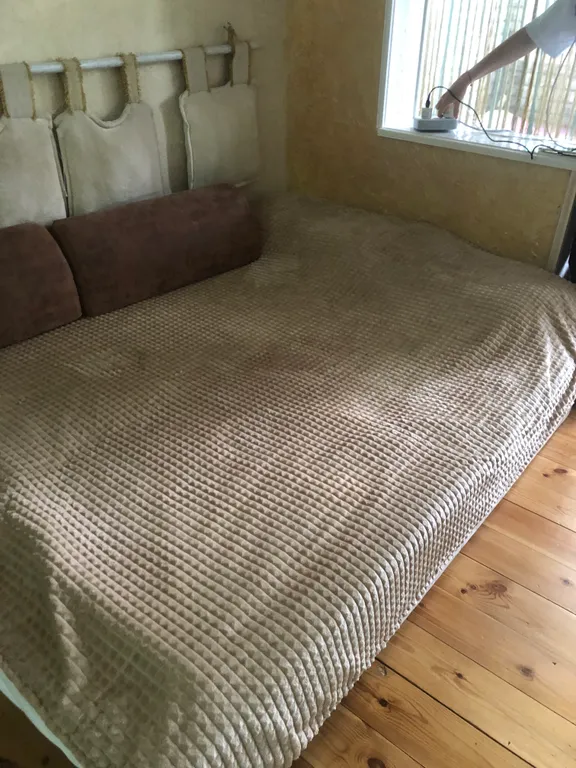 Уютная двухкомнатная квартира в центре Пицунды