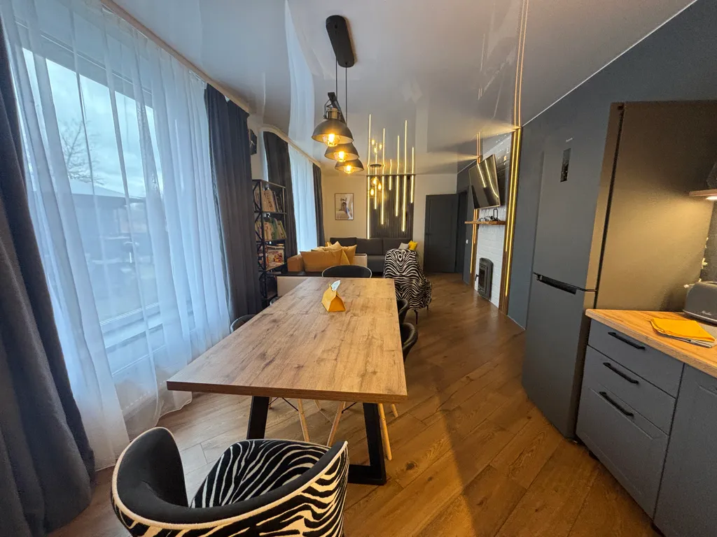 Дом с баней, чаном, бесплатной парковкой, закрытой территорией